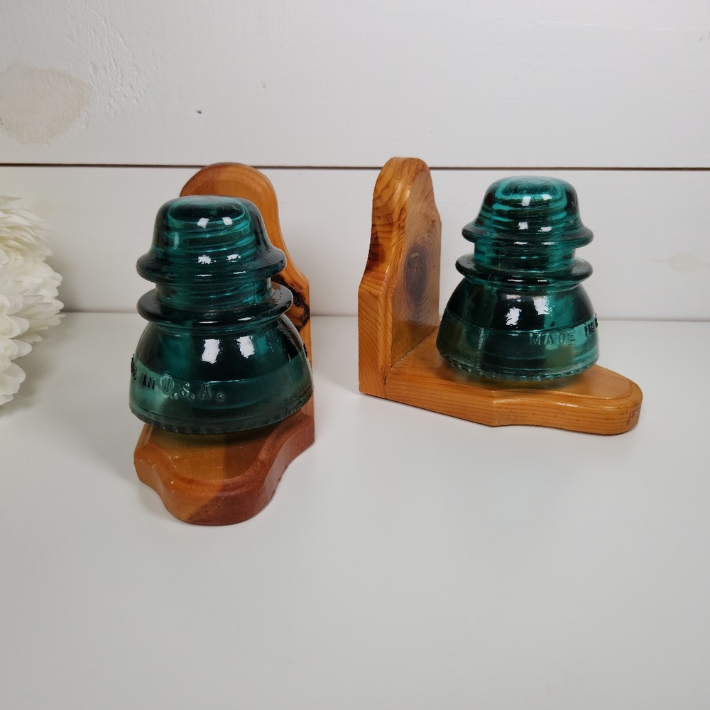 VTG Aqua Blue Glass Insulators on Wood Bookends Hemingray USA Rustic, Industrial